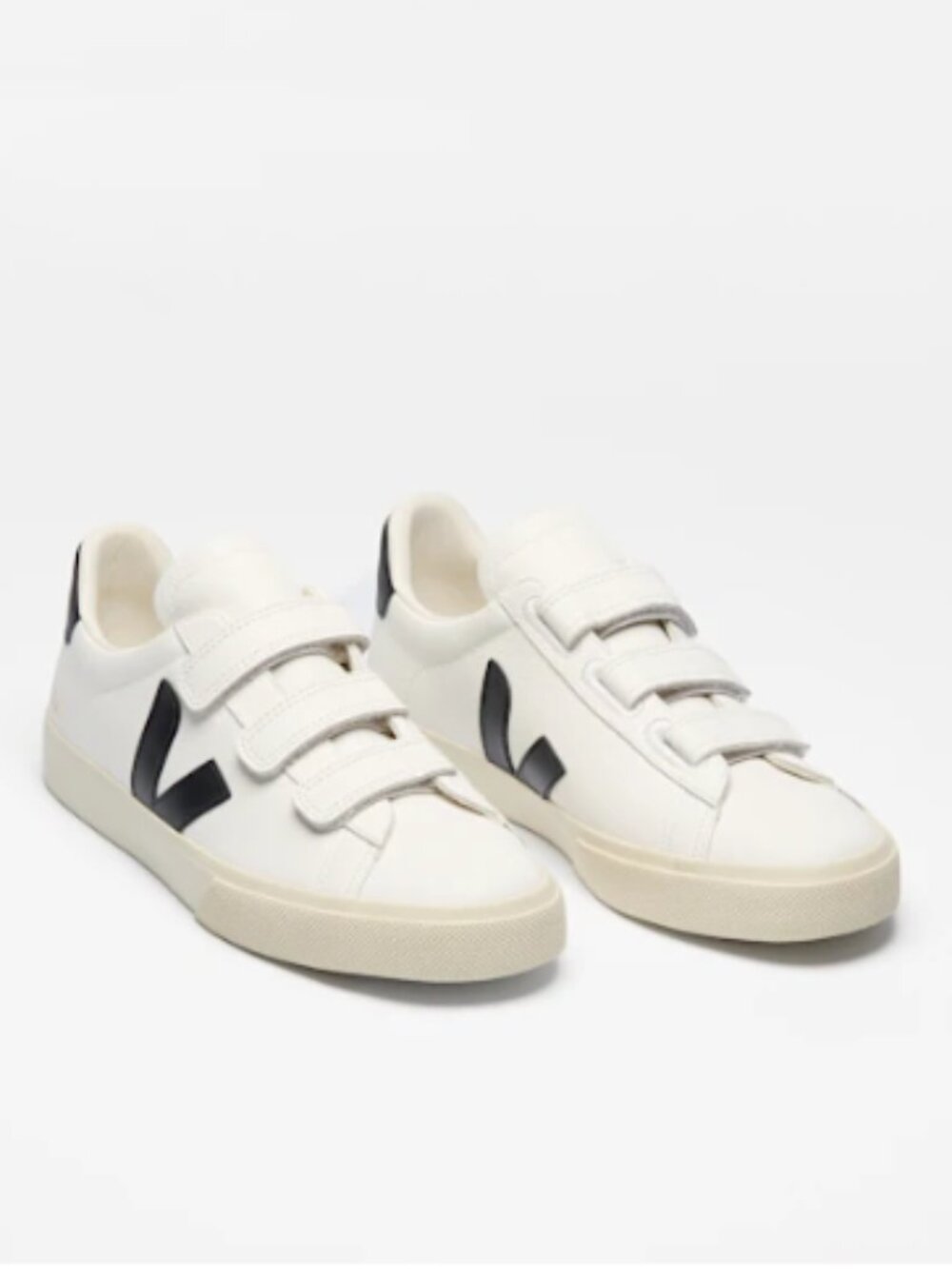 VEJA Women's Recife Sneaker - Black & White - Size 41 / 10